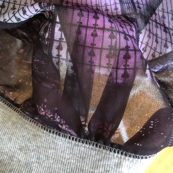 Guess sheer Eiffel Tower tank - Picture 3 of 7